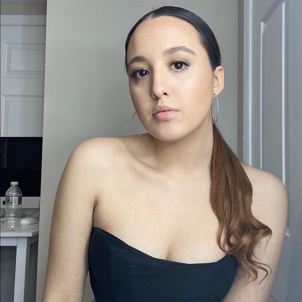Meet your Posher, Sabrina
